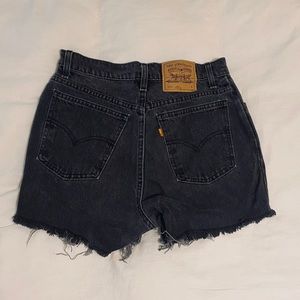 VTG Levi’s High Waisted Cutoff Shorts